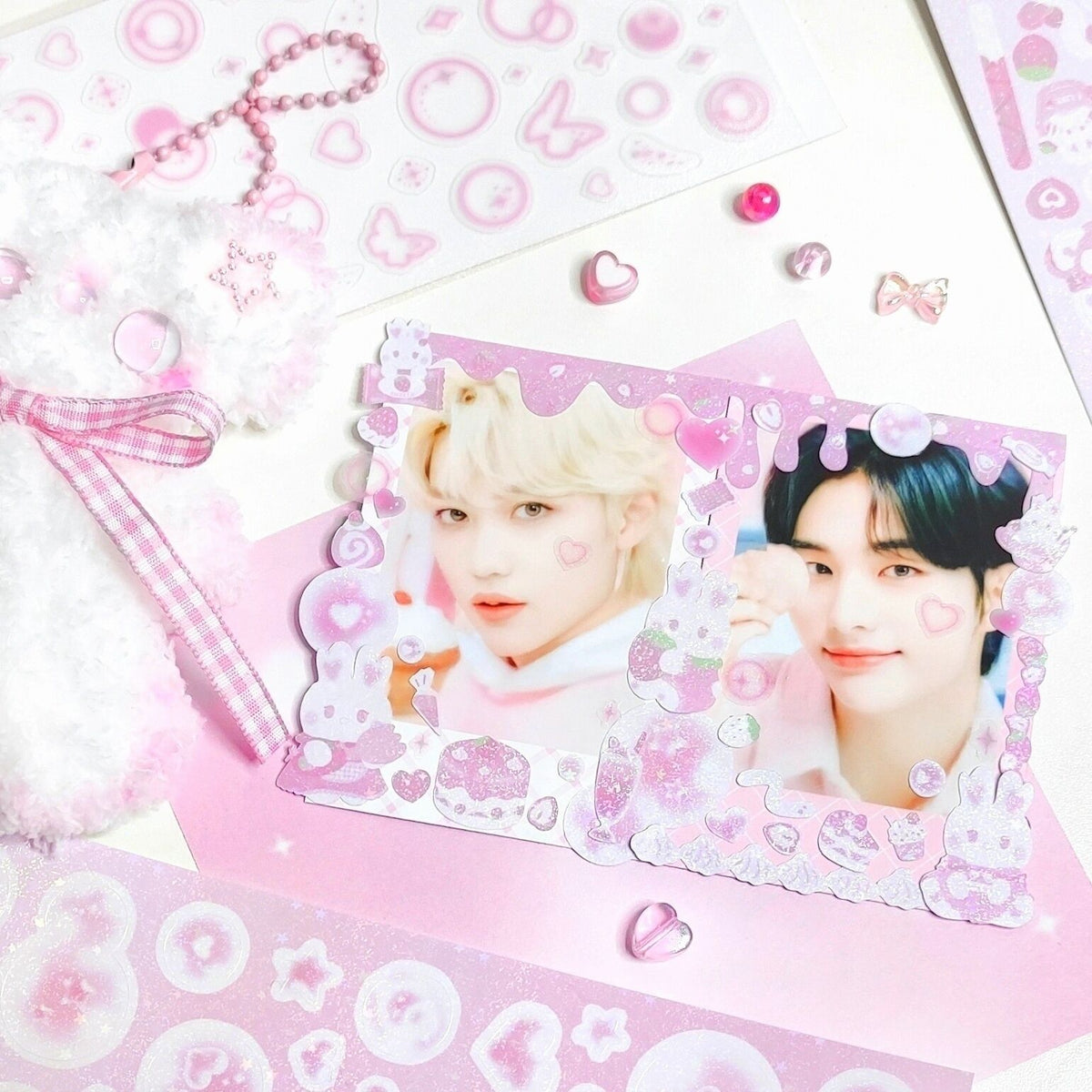 ♡°｡ I like strawberry イチゴうさちゃん ホログラム入りデコステッカー*ﾟ♡